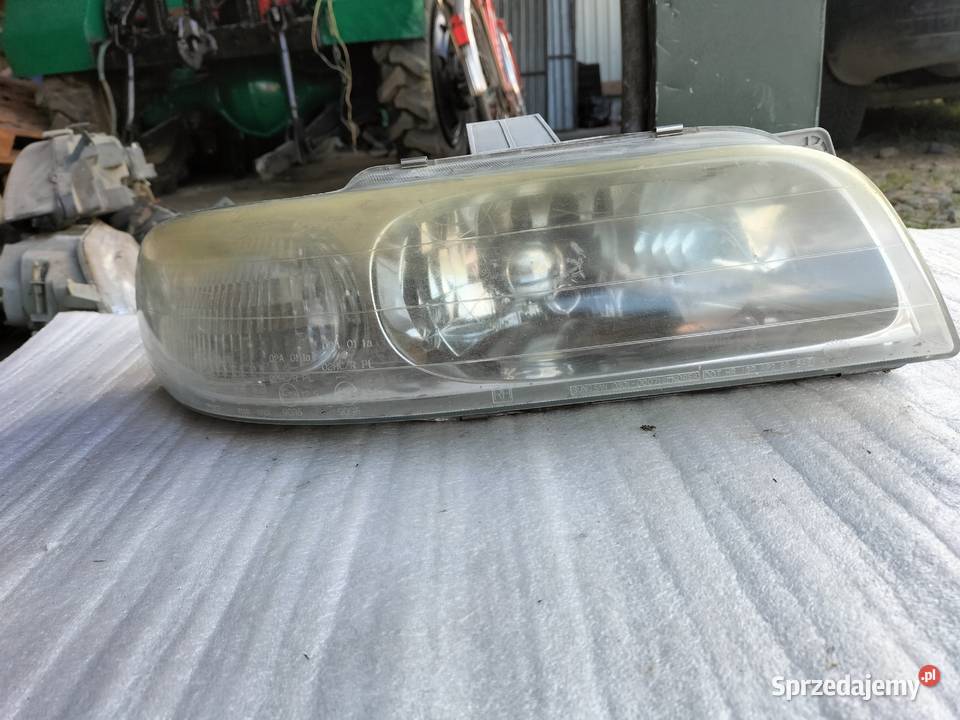 Nubira LAMPA PRZÓD PRZEDNIA PRAWA osobowe Kamień-Kolonia