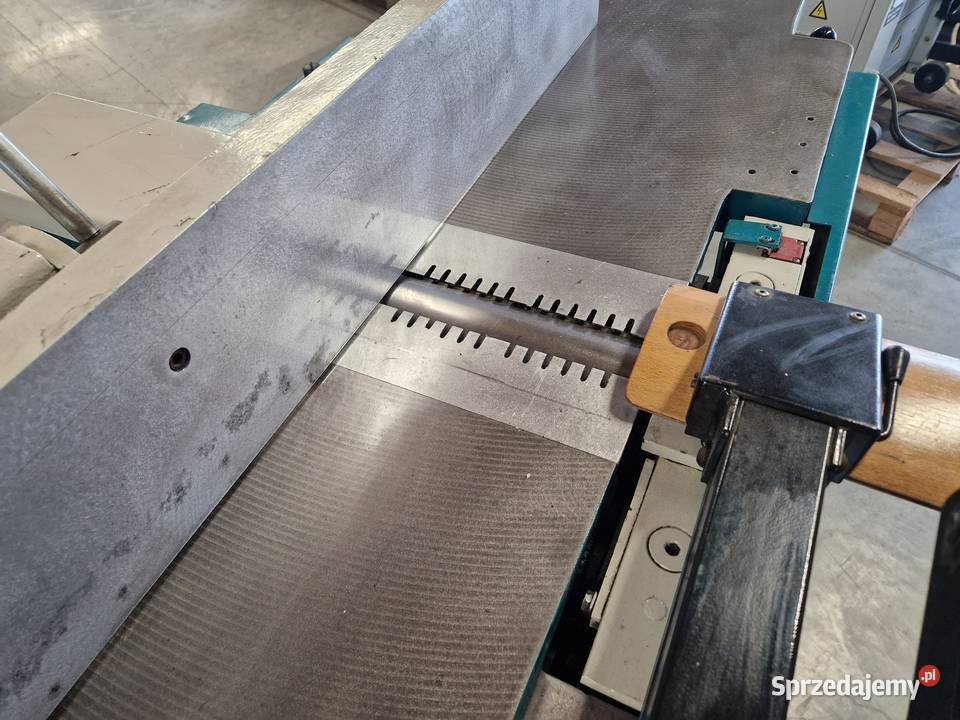 STRUGARKOGRUBOŚCIÓWKA GRIGGIO FS 430 wyrówniarko