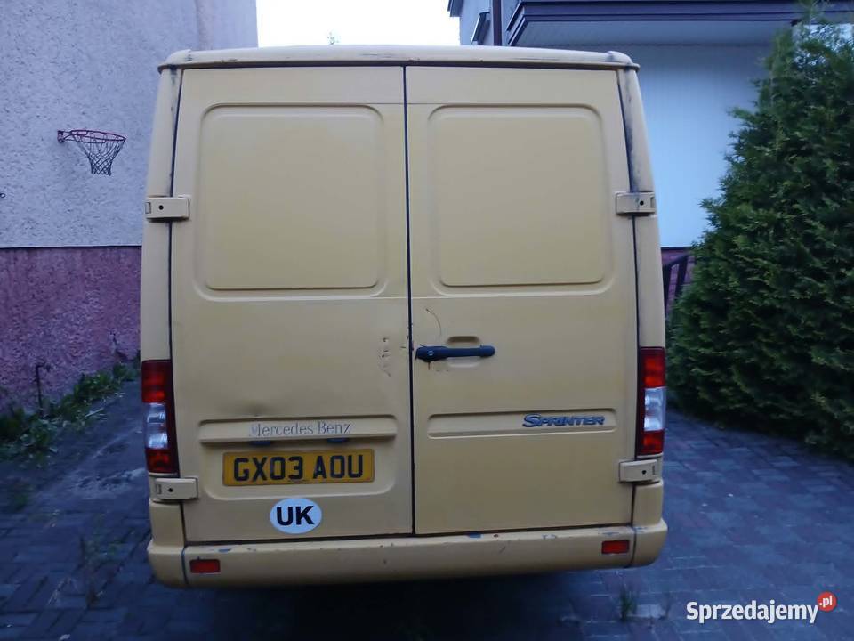 MERCEDES SPRINTER 903 313CDI 2004 ANGLIK manualna Mercedes-Benz Kielce