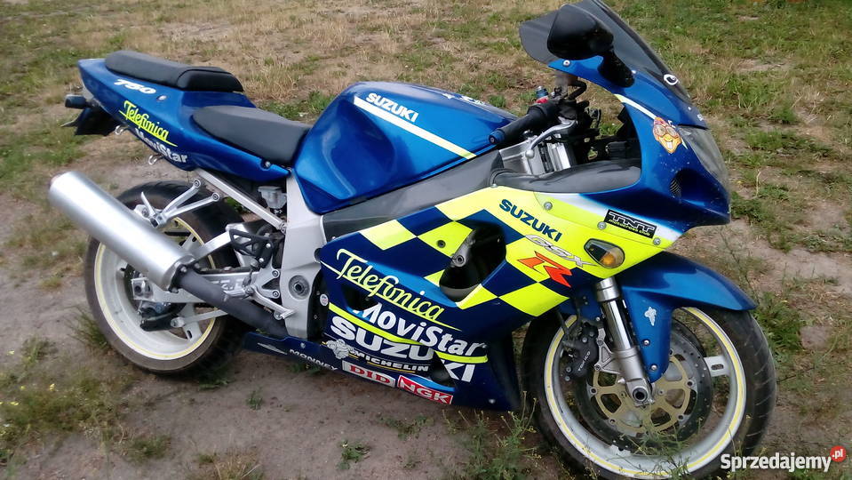 Suzuki gsxr 750 k1