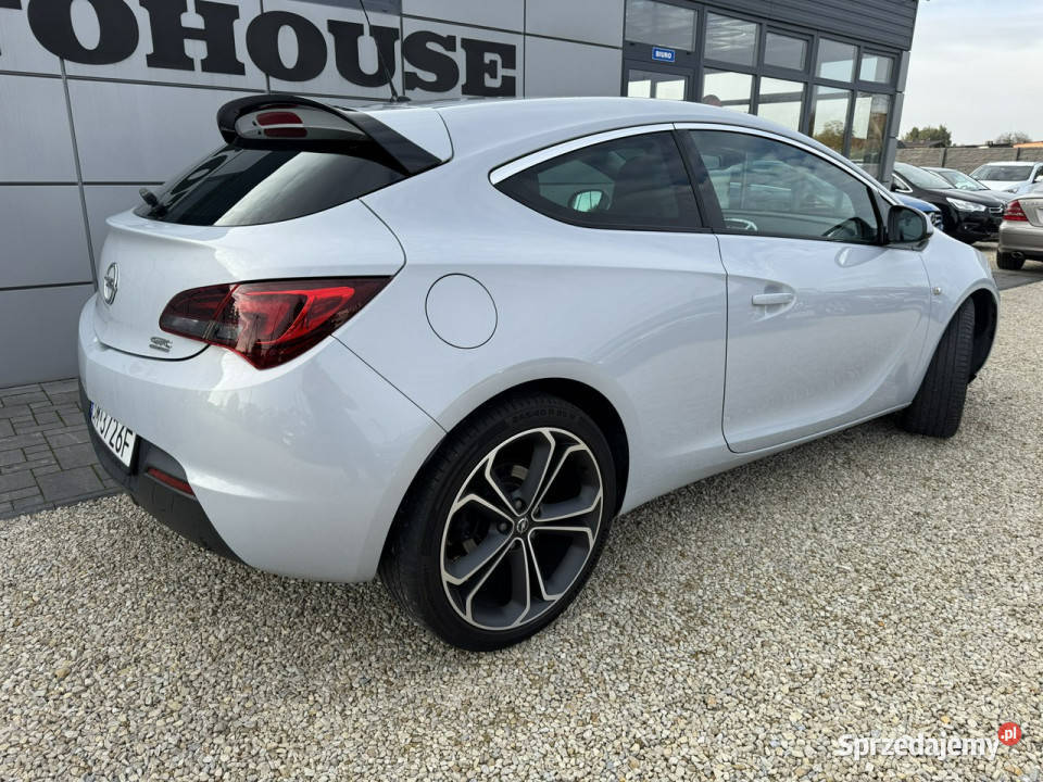 Opel Astra GTC 14 Innovation xenon 94 przebieg J Chełm Śląski sprzedam