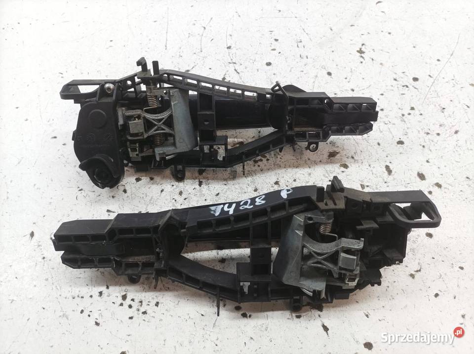 KLAMKA ZEWNĘTRZNA LEWA PRAWA PRZÓD KOMPLET F21 Klamki świętokrzyskie