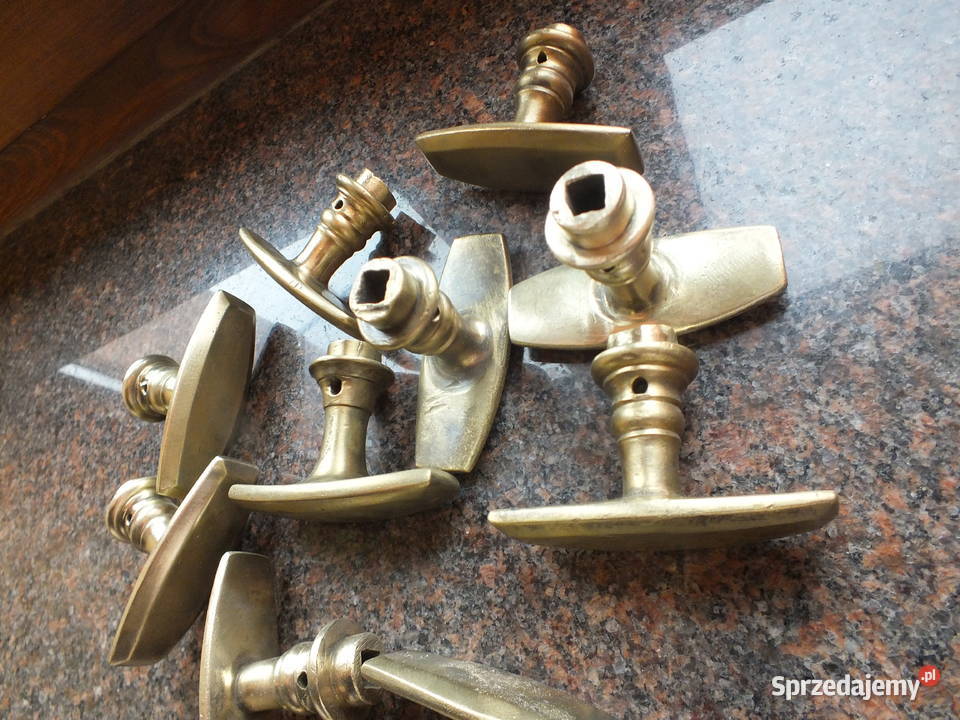 Klamki okienne mosiężne około 193040 proste