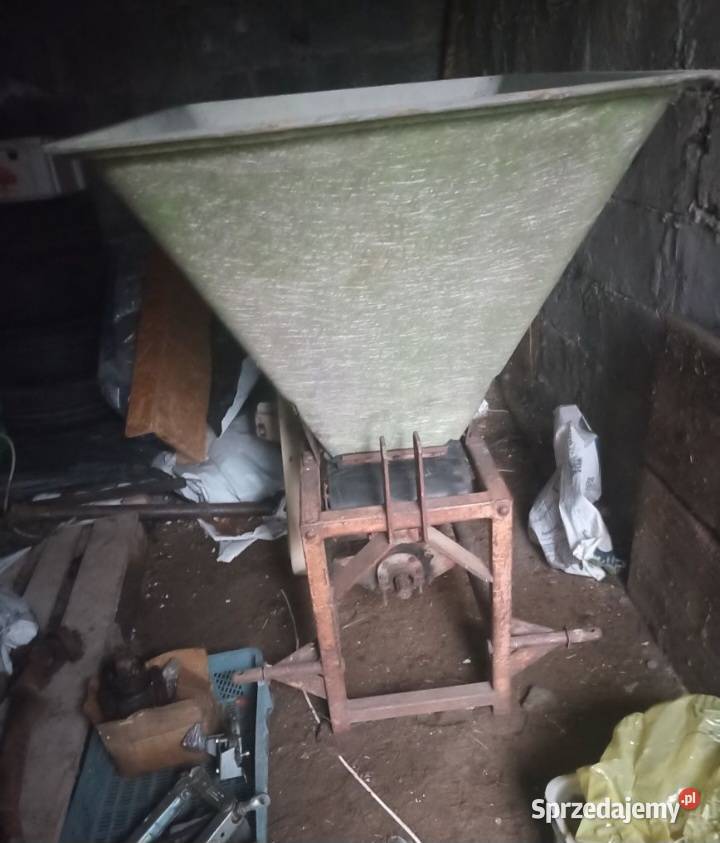 Rozsiewacz motyl kujawsko-pomorskie Rypin