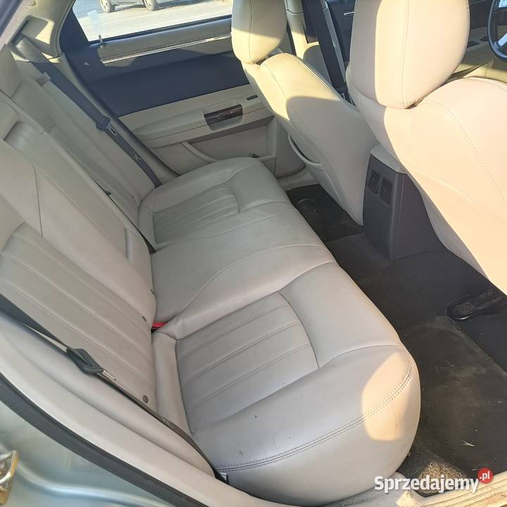 Chrysler 300 c 27 benzyna uszkodzony silnik Zielona Góra