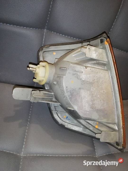 Mercedes W124 kierunkowskazy Hella pomarańczowe Szczecin