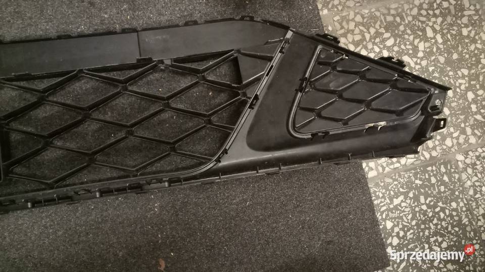 Seat Arona 6f9 2021 atrapa środkowa zderzaka Nowy Sącz sprzedam