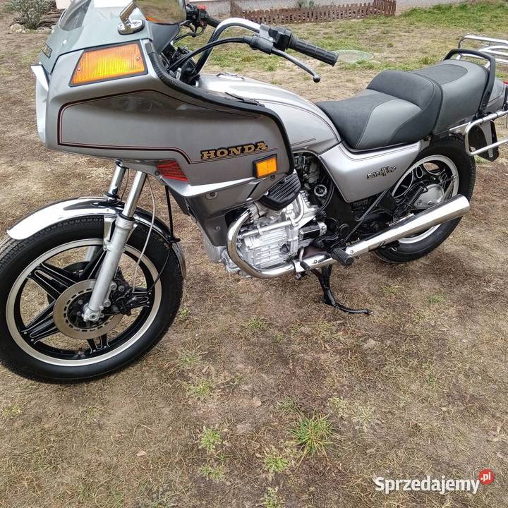 Honda GL Silwer Wing 500