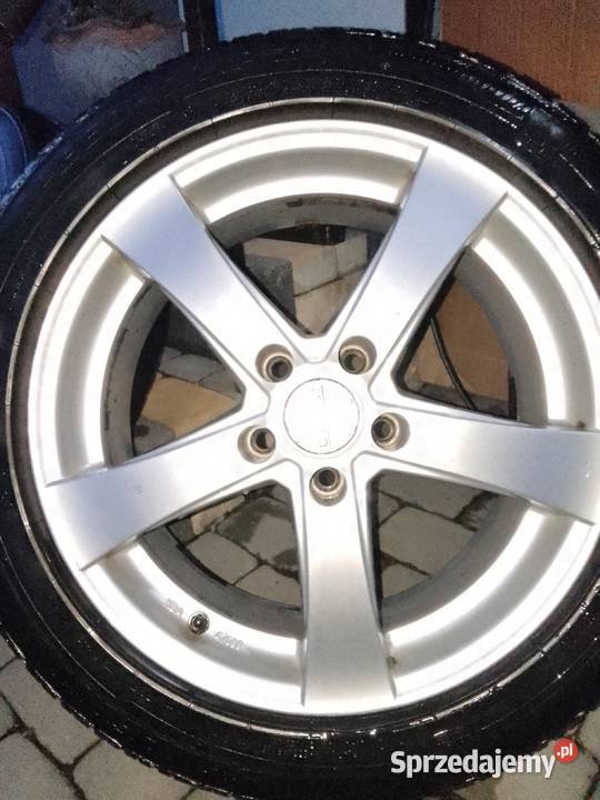 Felgi aluminiowe 17 z oponami Audi a4 b8 Średnica 17" podkarpackie sprzedam