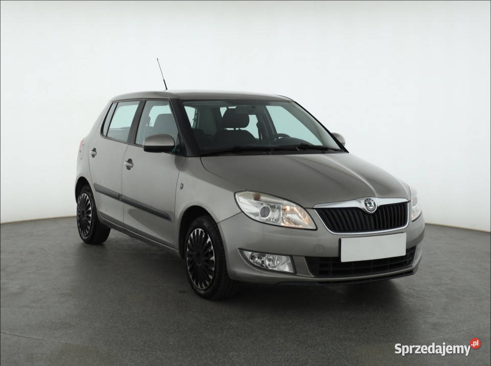 Skoda Fabia 12 TSI manualna Piaseczno