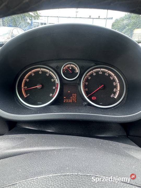 Opel Corsa Limited Edytion 12 2009 biały Motoryzacja