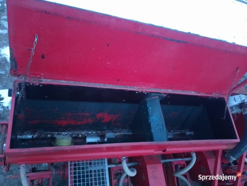 Siewnik do kukurydzy 6 rzędowy