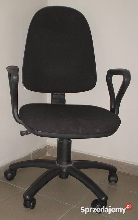 Czarny fotel biurowy krzesło obrotowe krzyżak Kraków