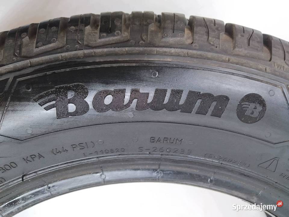 2X OPONA CAŁOROCZNA BARUM QUARTARIS 5 15570R13 T sprzedam