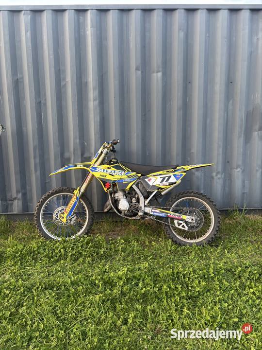 Suzuki RM125 06 świeży remont HGS Restyle kit Motoryzacja pomorskie Choczewo sprzedam