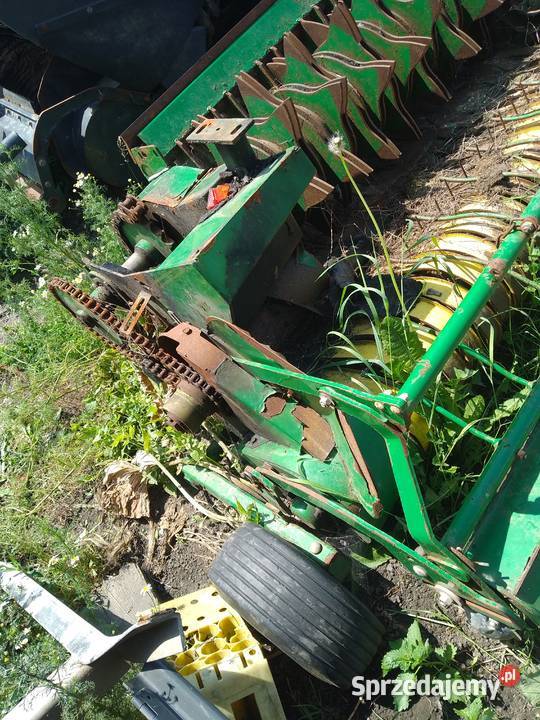 Podbieracz prasy John Deere z rotorem Rudno