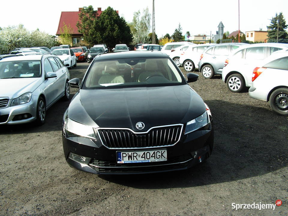 Skoda Superb 20 TDI 2016 r Automat światła do jazdy dziennej Września sprzedam