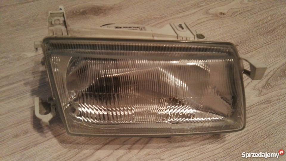OPEL ASTRA I 9194 ORYG PRAWA LAMPA Prawe Międzychód