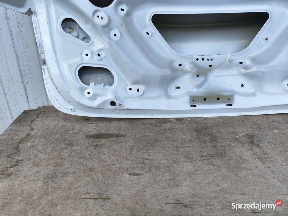 TESLA MODEL 3 LIFT KLAPA TYŁ sprzedam