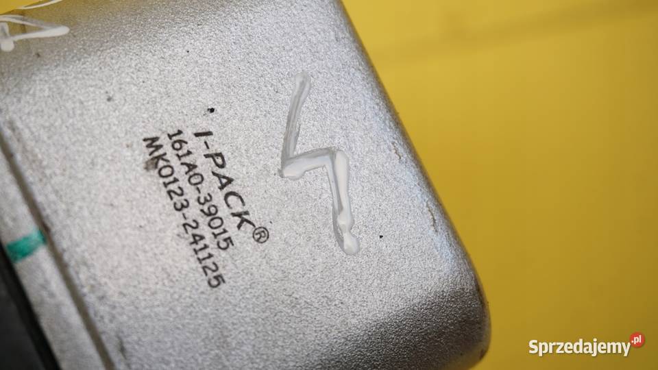 PRIUS III AURIS 18 HYBRID 13r 2XRFXE pompa wody osobowe Suków