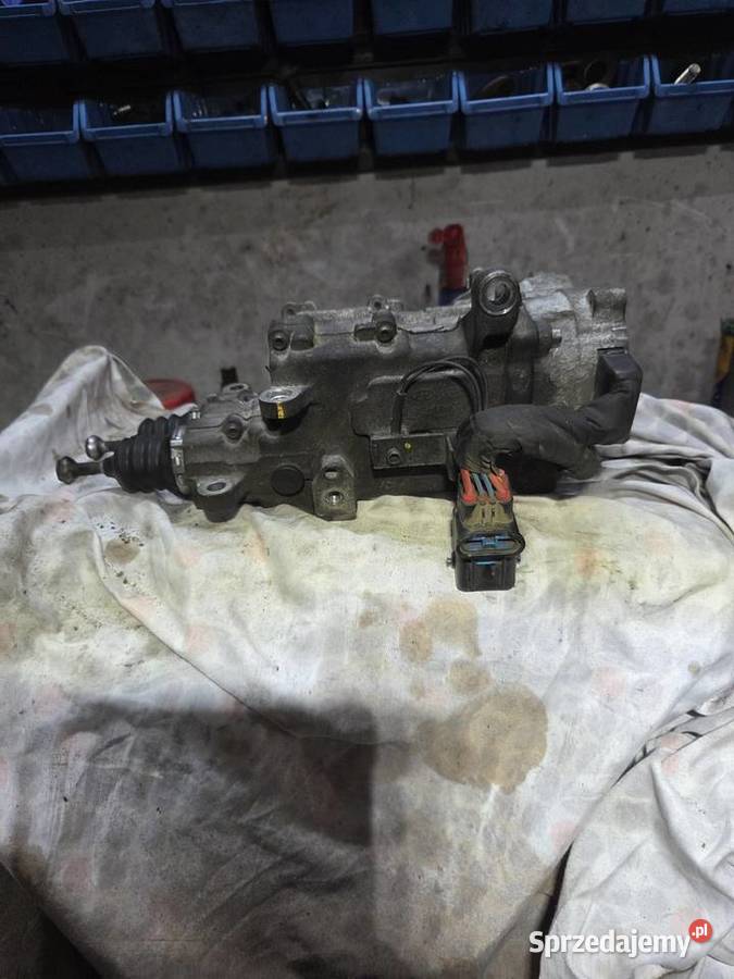 Silownik wysprzeglik skrzyni Ciechanowiec sprzedam