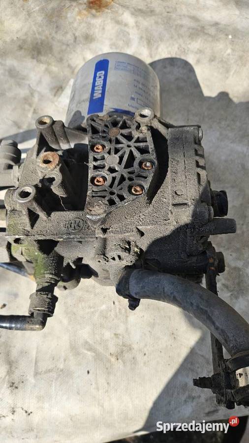 Podstawa osuszacza RENAULT MAGNUM APM Nisko sprzedam