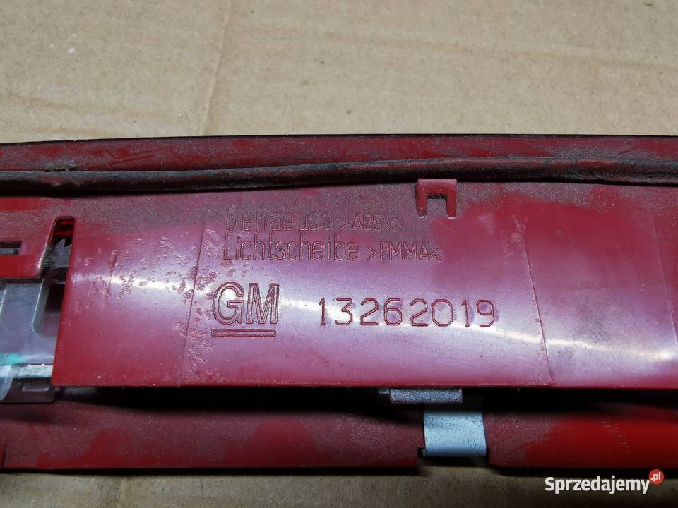 Trzecie światło stopu opel Astra j 4 IV hb gm Rok produkcji 2012 wielkopolskie sprzedam