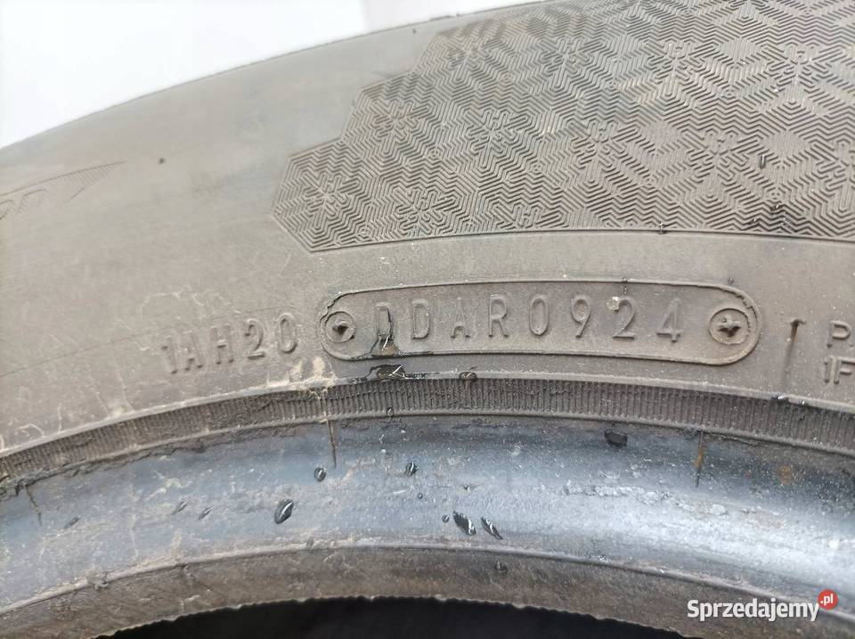 2x OPONA ZIMOWA FALKEN EUROWINTER HS02 20560R16