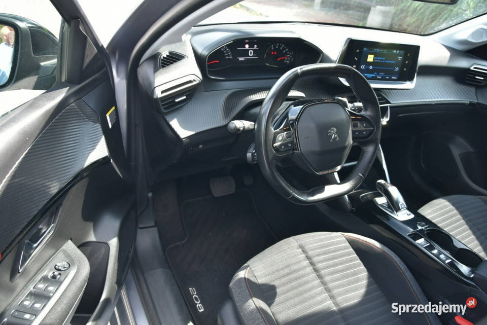 Peugeot 208 12PureTech 100 AUTOMAT 2022r FullLED nieuszkodzony
