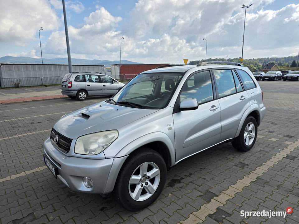 Toyota RAV4 20 D4D 116 doinwestowany Starków
