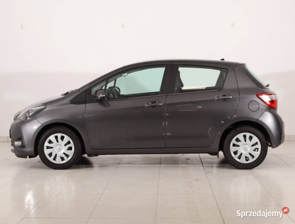 Toyota Yaris 10 VVTi szary Piaseczno