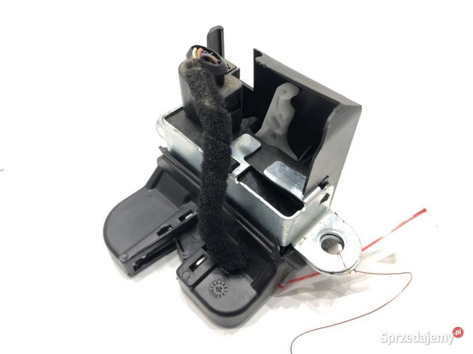 ZAMEK KLAPY TYŁ VW TOURAN Minivan 0310 Zamki, wkładki i kluczyki sprzedam