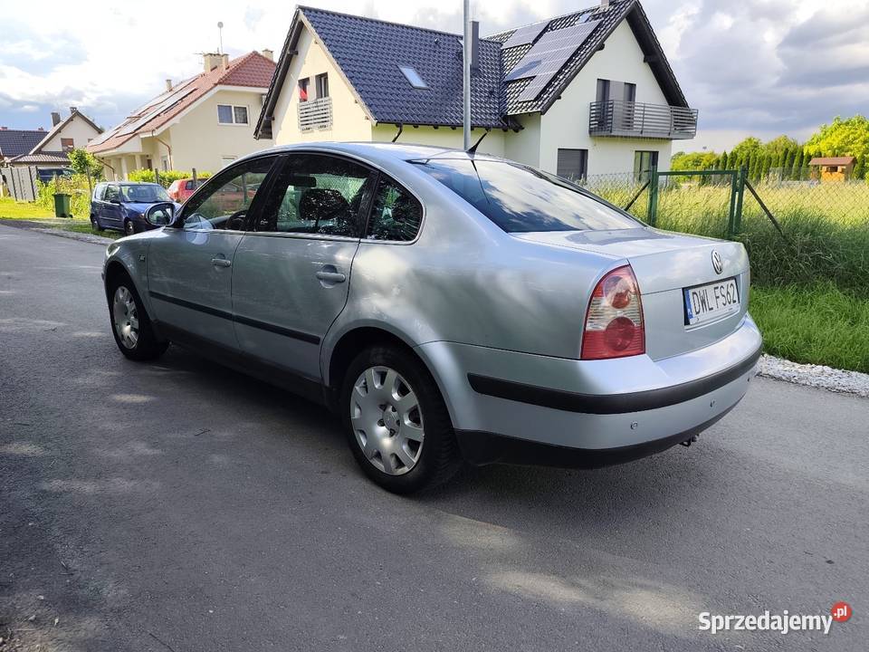 Volkswagen Passat B5 FL 18T 193 2004r Rok produkcji 2004 Wrocław