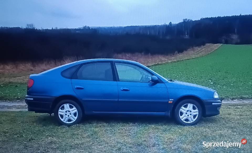 Avensis 20TD 98r świętokrzyskie Kielce