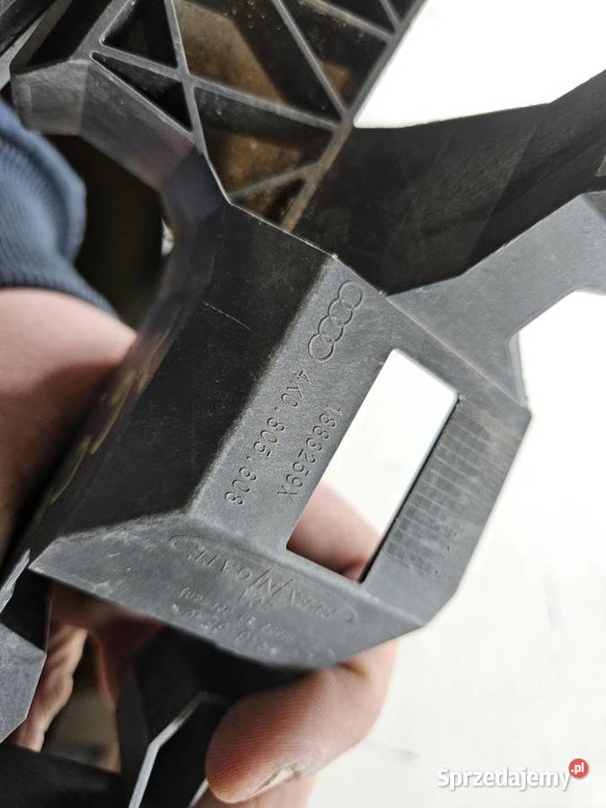 AUDI A6 C8 ŚLIZG PRAWY LAMPY UCHWYT PRZÓD Międzychód