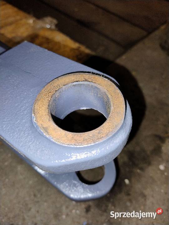 Przednia oś Massey Ferguson 3050 3426704R1 pomorskie Prabuty