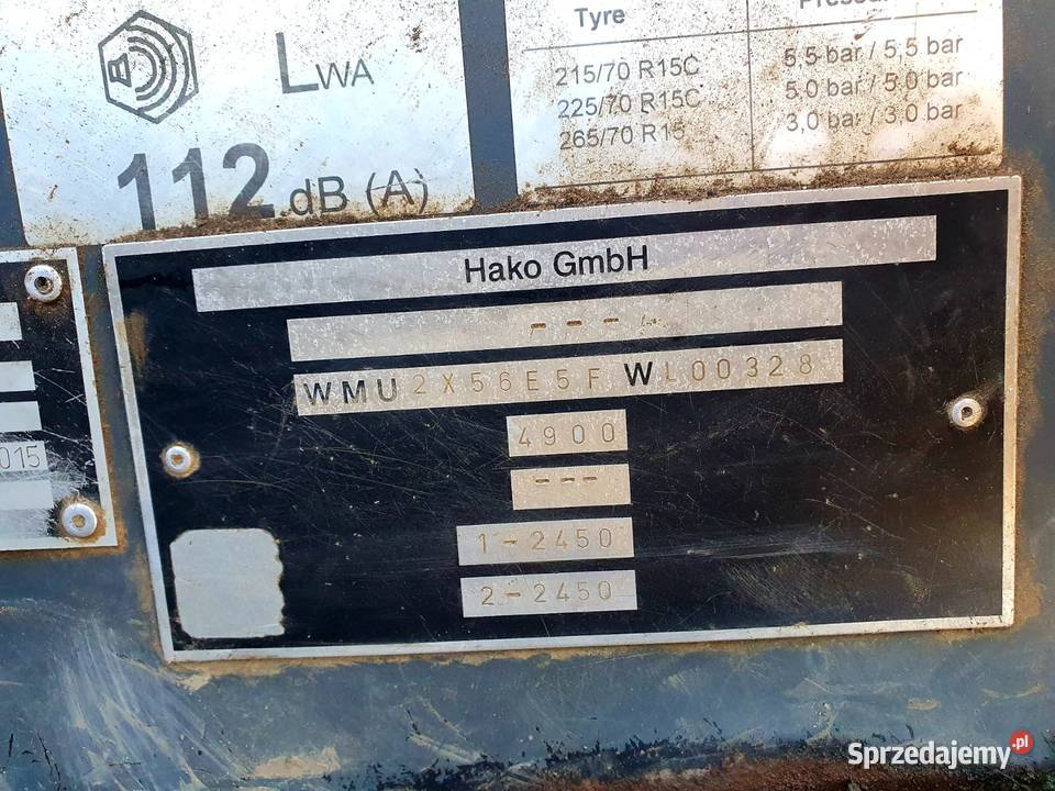 HAKO CITYMASTER Zamiatarka uliczna HAKO