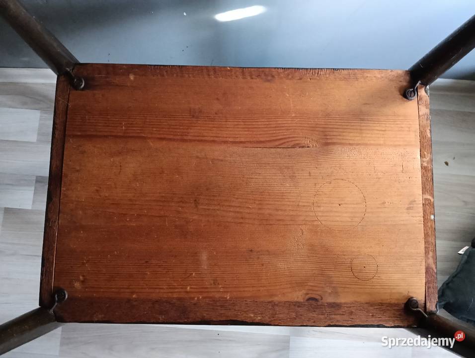 Stylowy stary stolik 60cm Radomsko