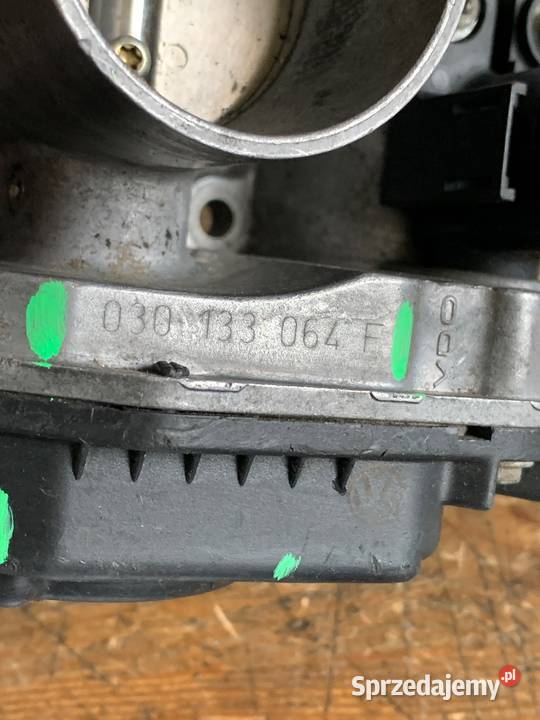 Przepustnica VW 408237130004 030133064F Margonin