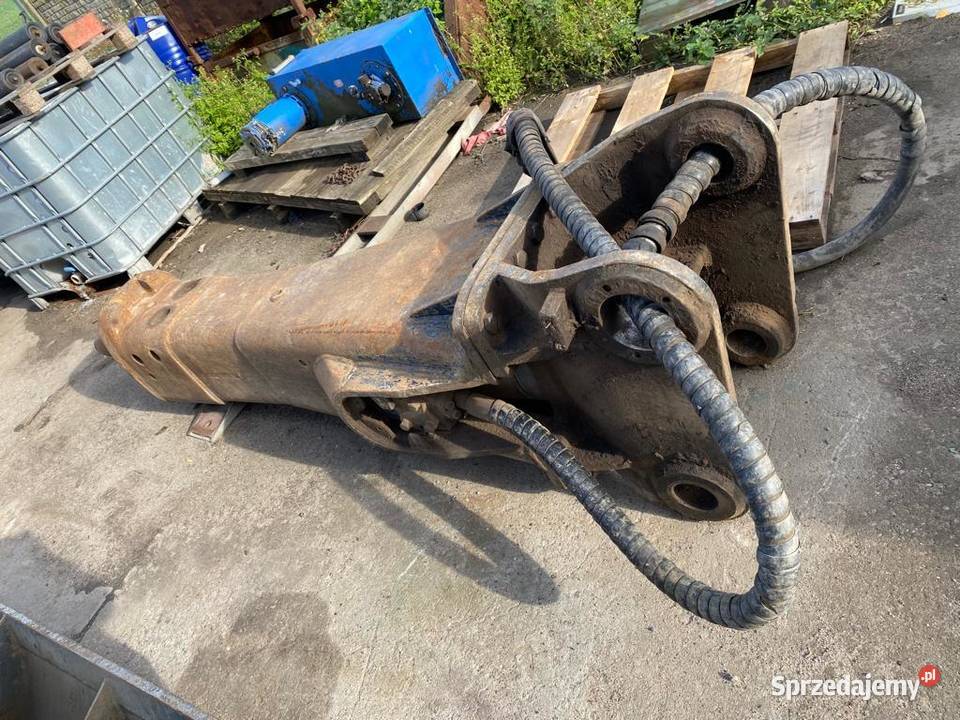 Młot hydrauliczny Marki CAT 15 T