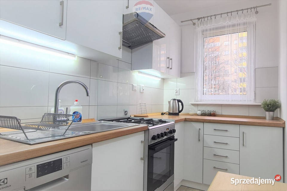 Funkcjonalne 2 pokoje z balkonem metra spółdzielcze własnościowe Wynajem Mieszkania Warszawa