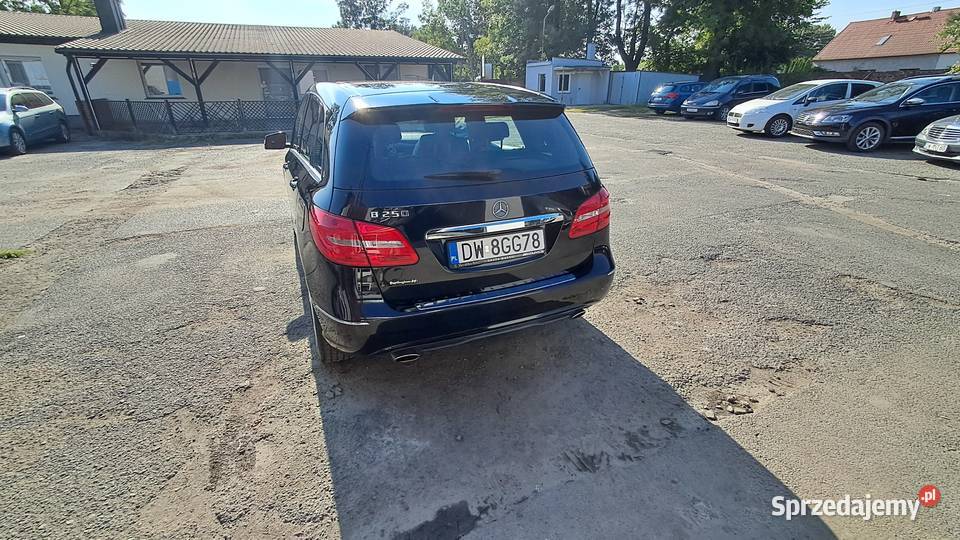 Mercedes 250 benzyna przebieg 116 211KM Klasa B Wrocław