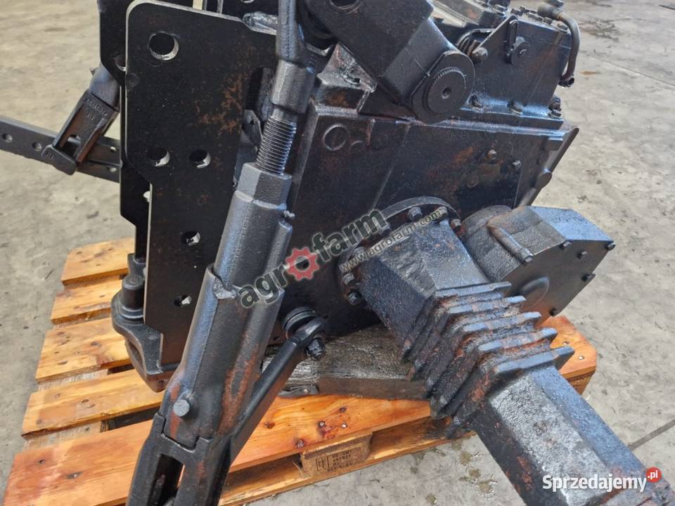 Tylny most John Deere 3310 Tylny most Byków sprzedam