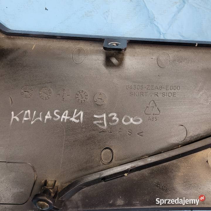 Kawasaki J 300 owiewka wypełnienie bok osłona Nowy Tomyśl