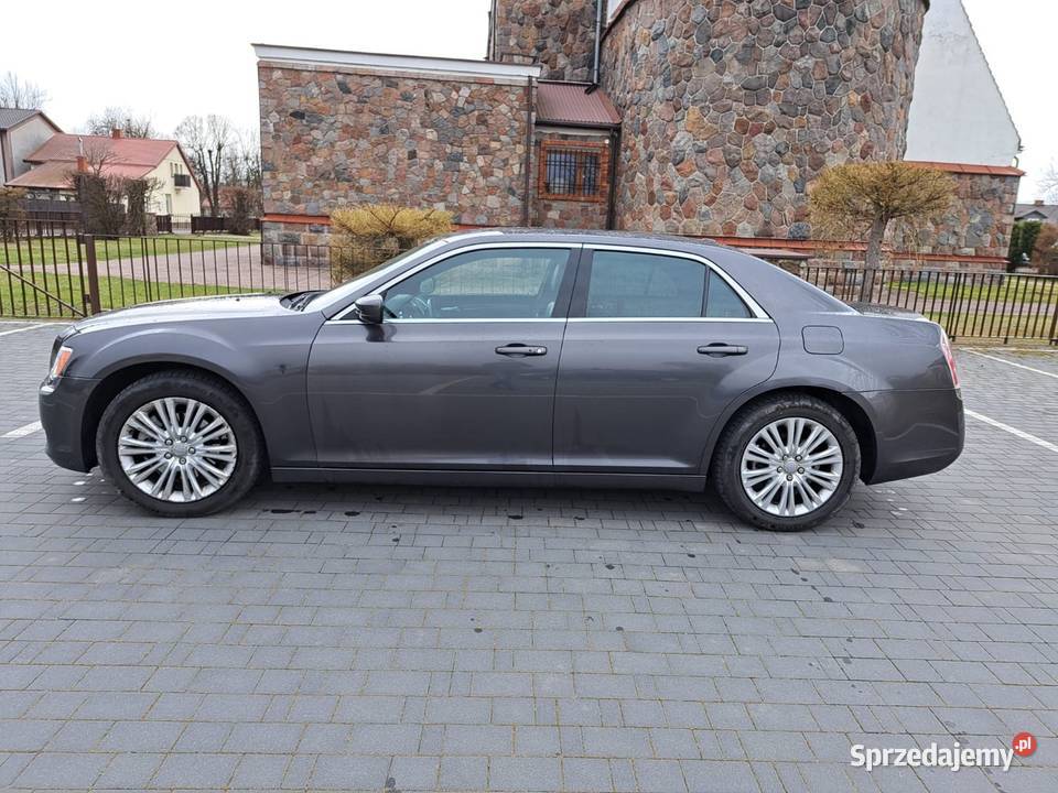 Chrysler 300 36 V6 4x4 3600cm3 Głowaczów