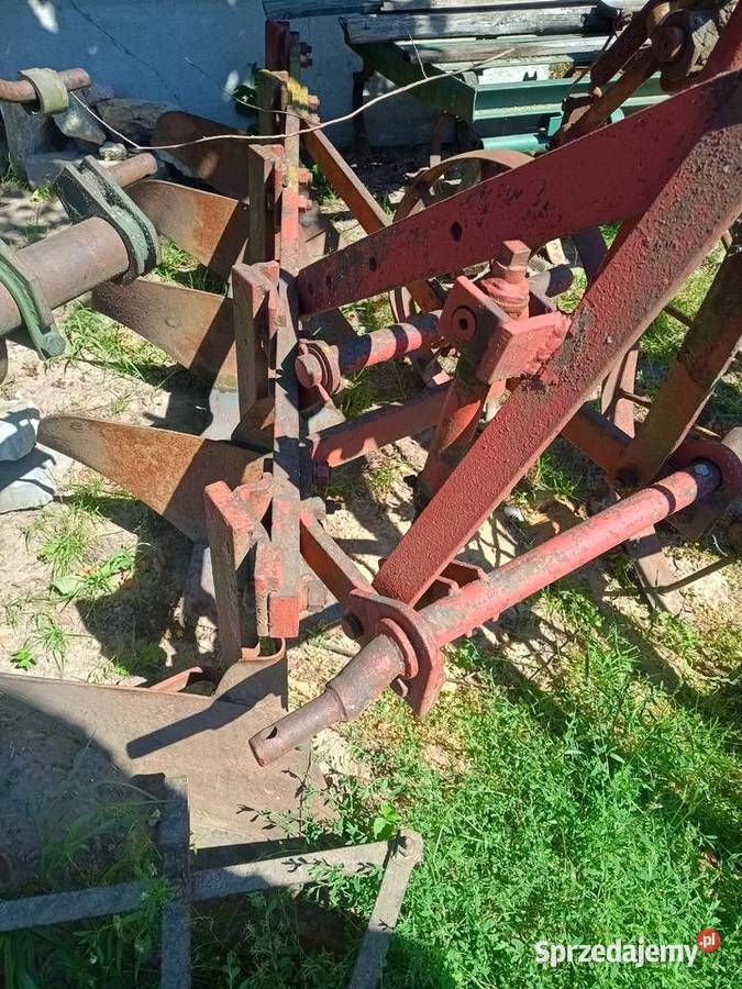 Sprzedam pług pięcioskibowy Rudniki sprzedam