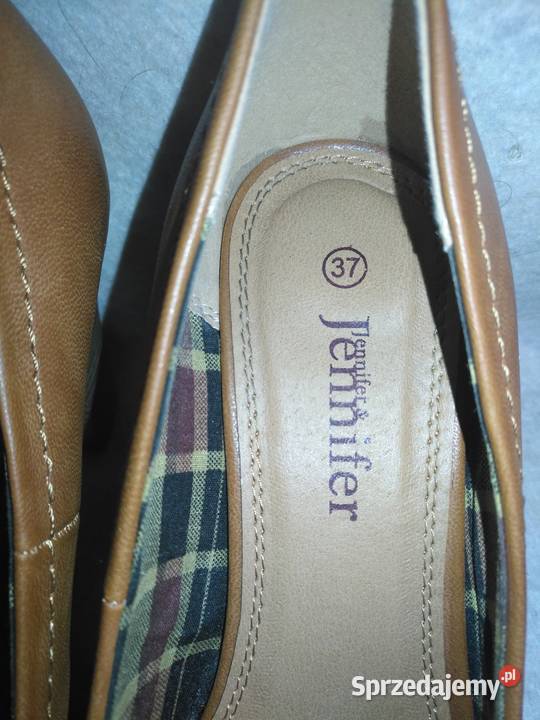 Czółenka JENNIFER na słupku 37