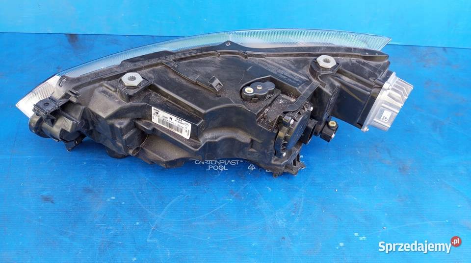LAMPA REFLEKTOR PRAWY PRZÓD EU SEAT IBIZA V 5 osobowe Nowy Tomyśl sprzedam