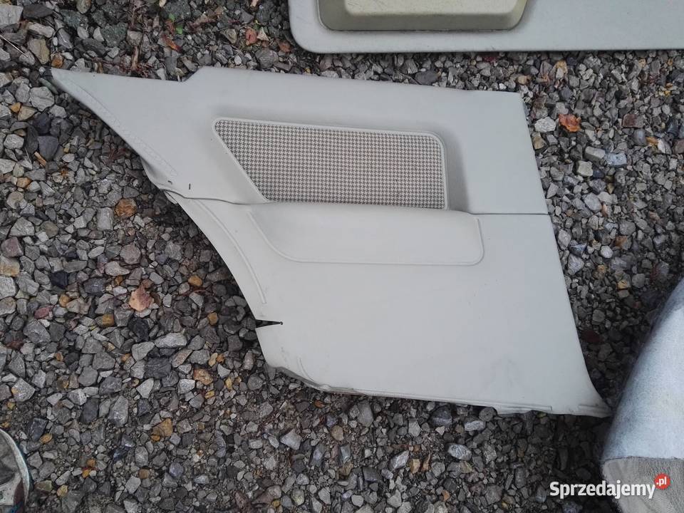 BMW e30 wnętrze środek fotele kanapa boczki osobowe Kraków