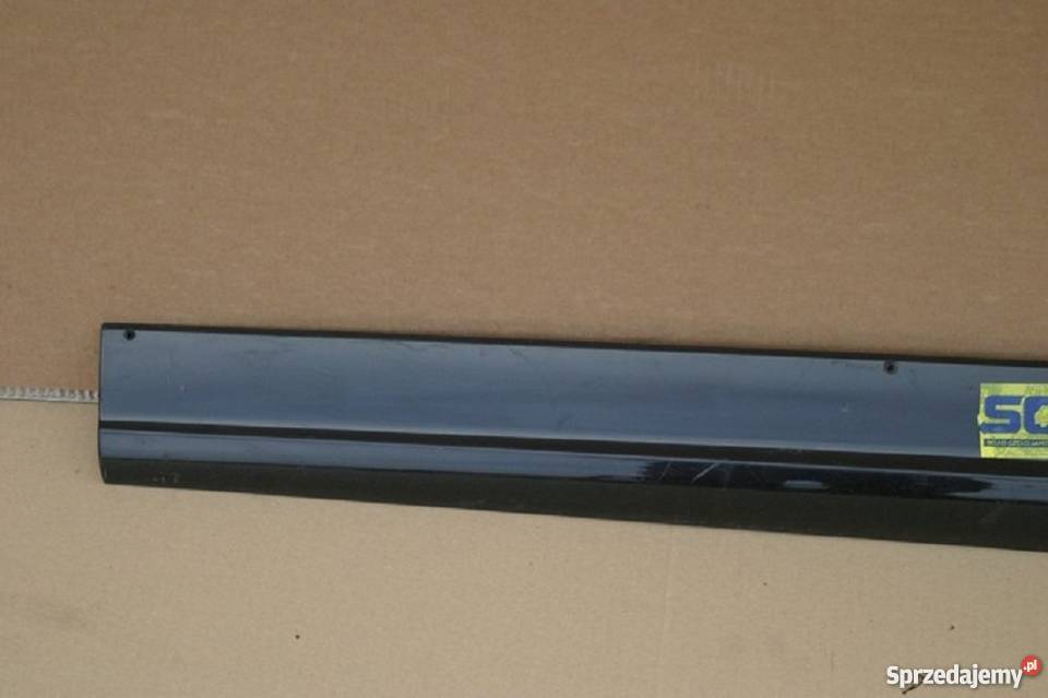 AUDI Q5 LISTWA DRZWI LEWY PRZÓD SLINE osobowe Bieleń